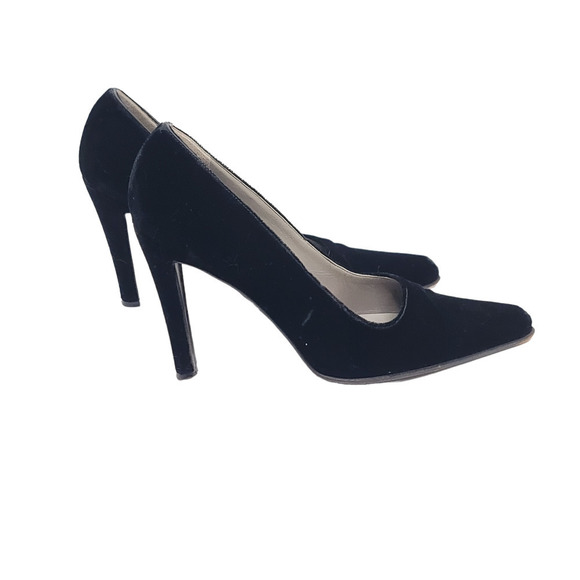 Prada Black Suede Pointed Toe Pumps Size 37 - Picture 1 of 10